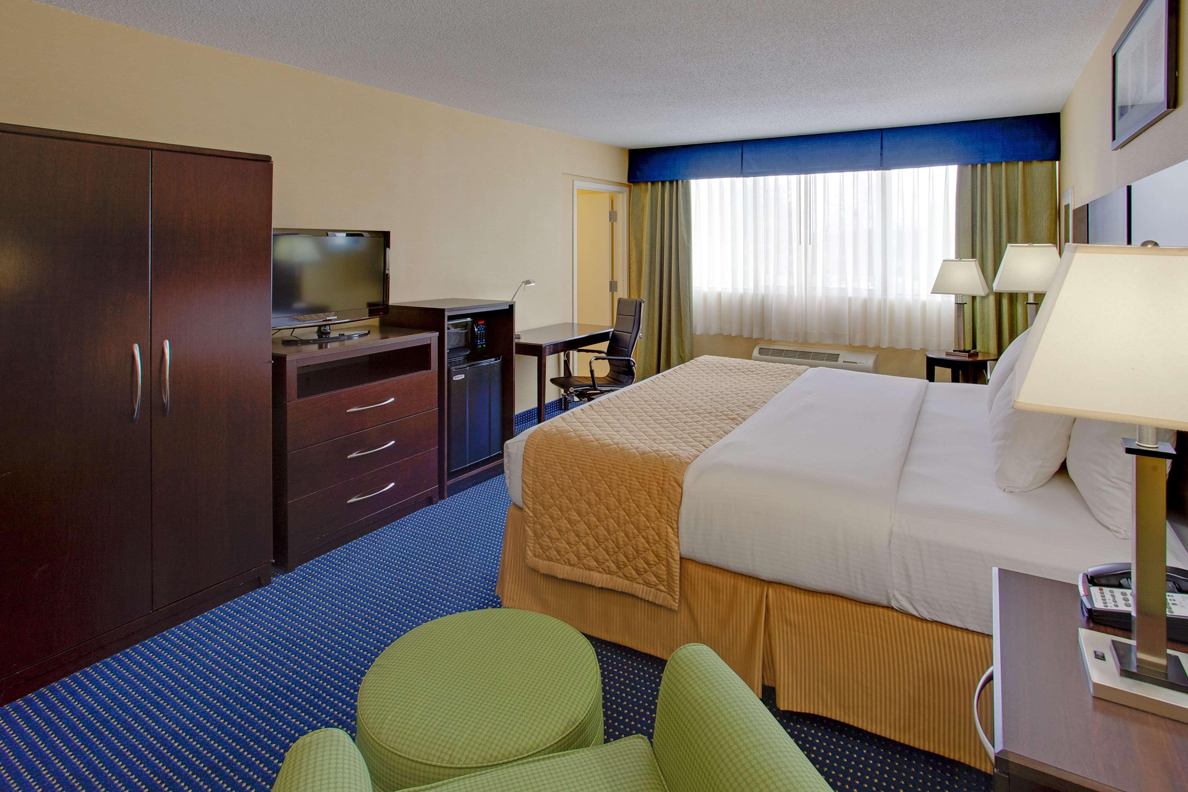 Hampton Inn Manchester Downtown מראה חיצוני תמונה