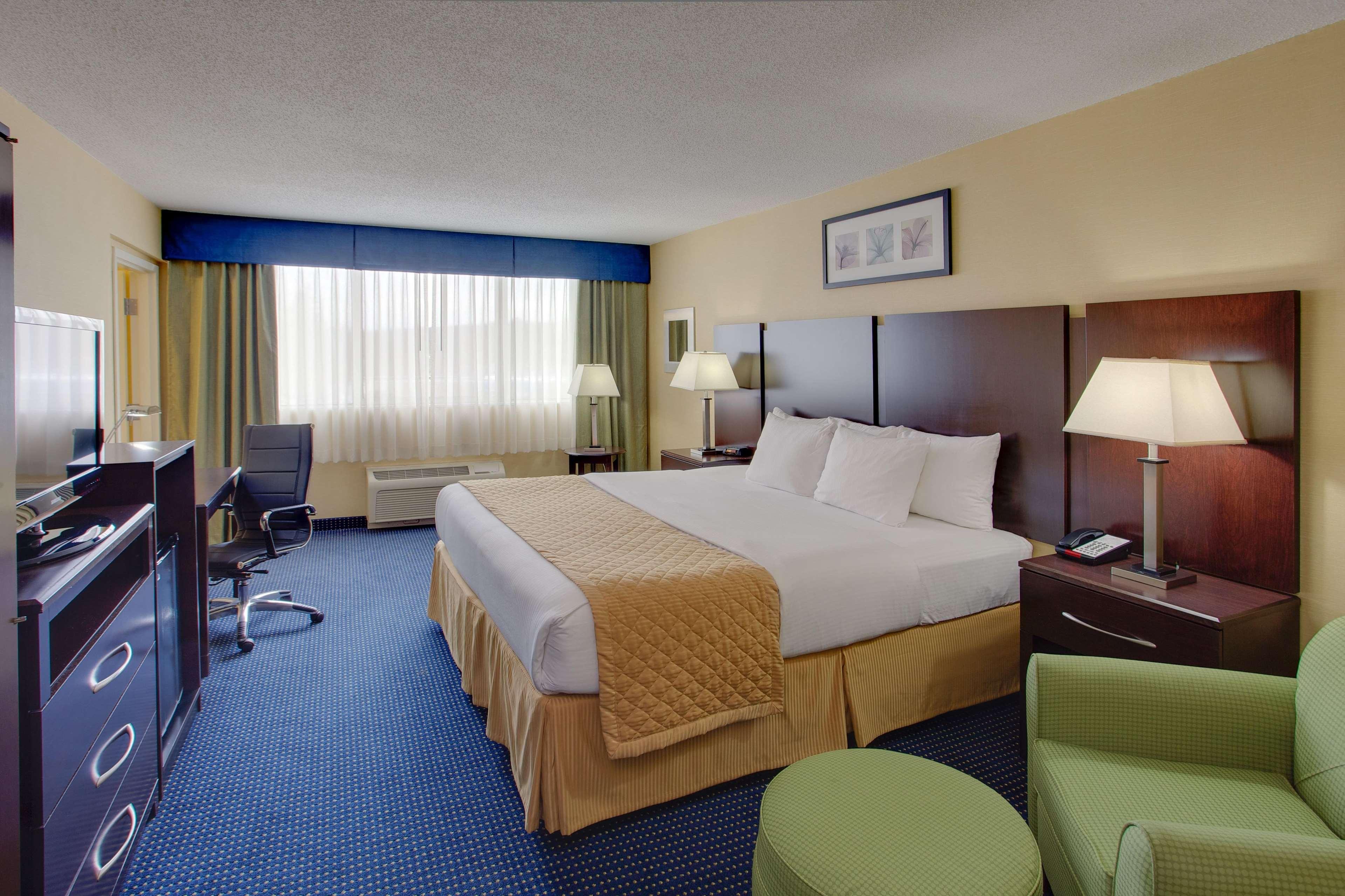 Hampton Inn Manchester Downtown מראה חיצוני תמונה