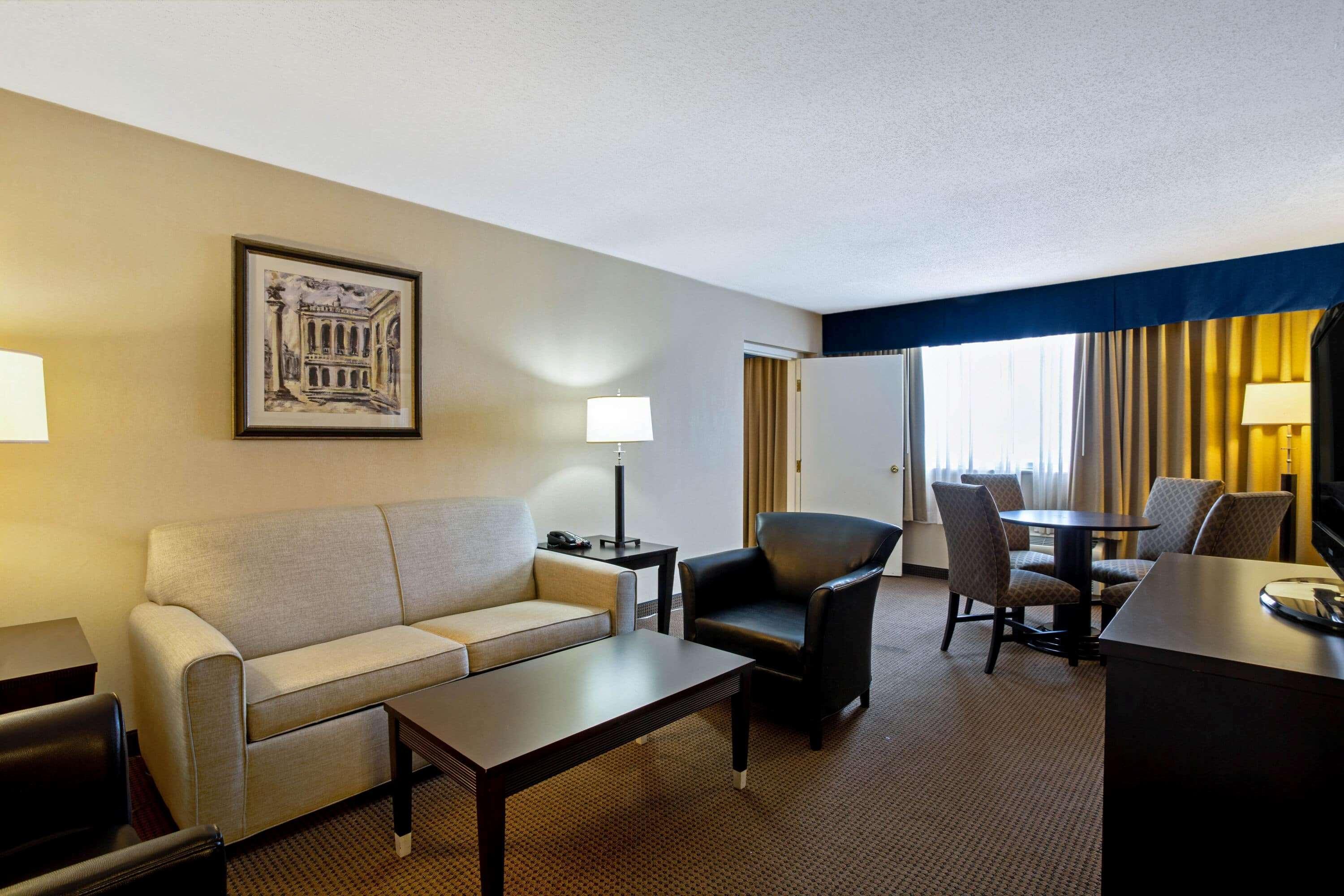 Hampton Inn Manchester Downtown מראה חיצוני תמונה