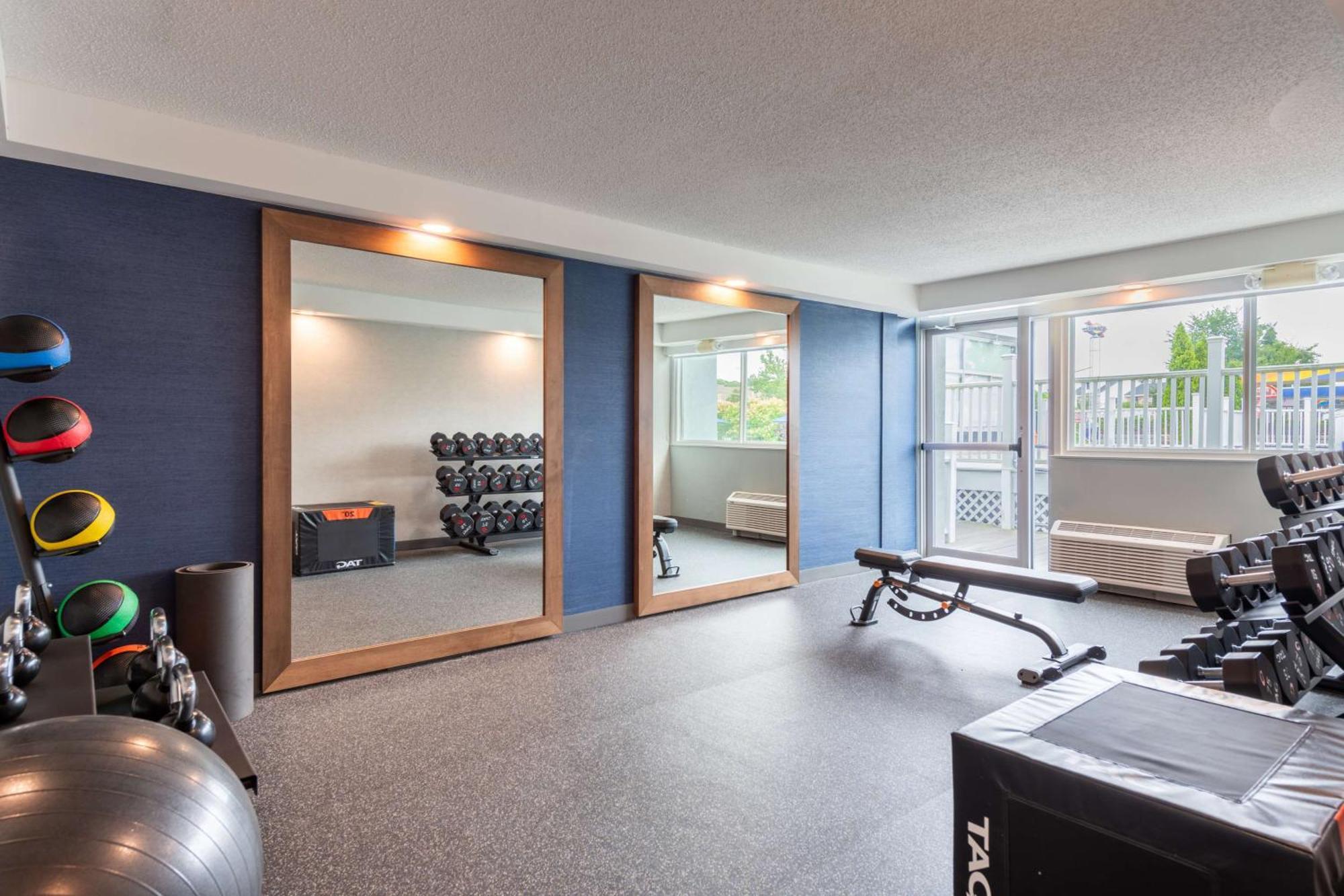 Hampton Inn Manchester Downtown מראה חיצוני תמונה