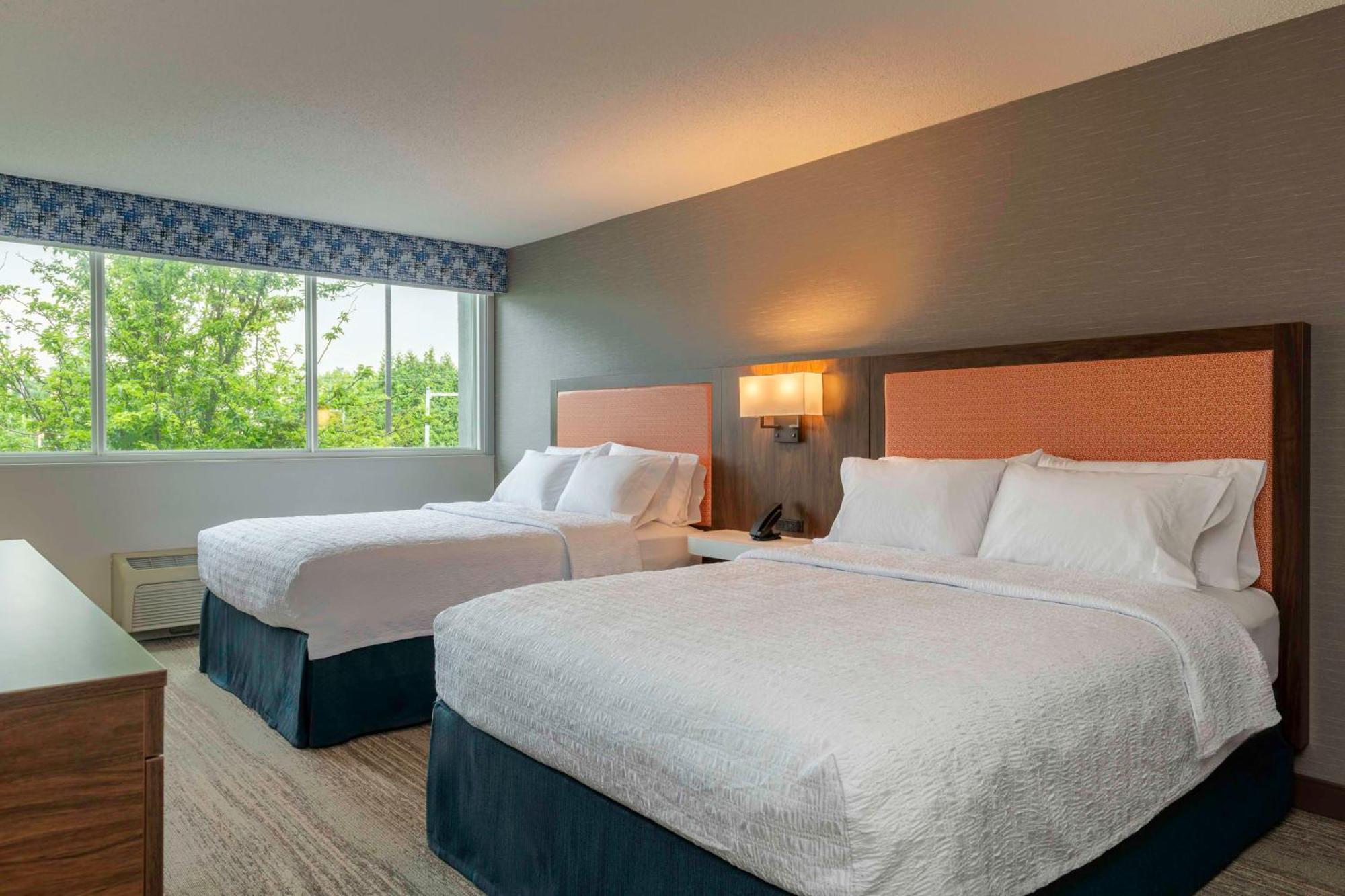 Hampton Inn Manchester Downtown מראה חיצוני תמונה